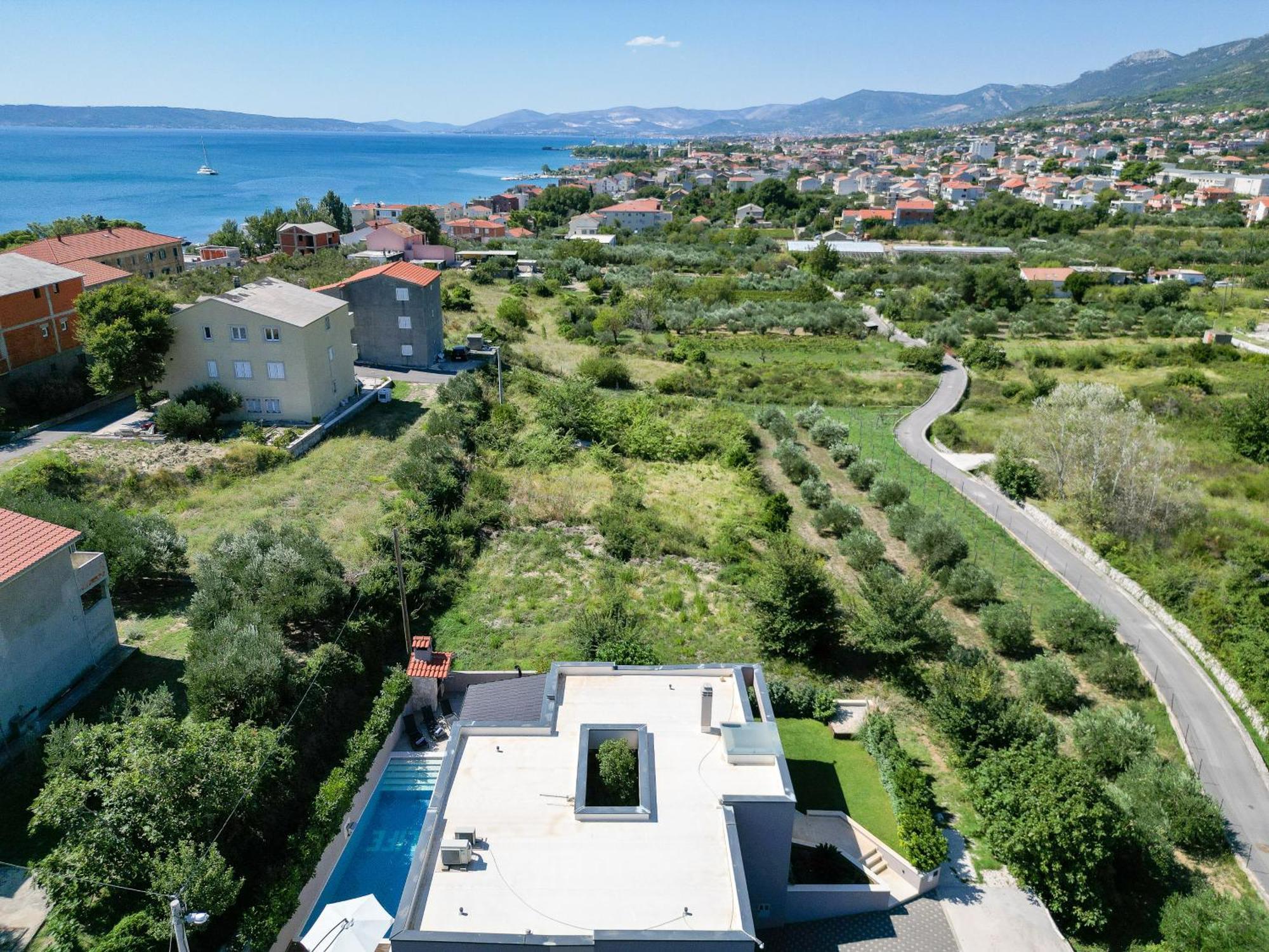 Life - New And Luxury Holiday House Kaštela المظهر الخارجي الصورة
