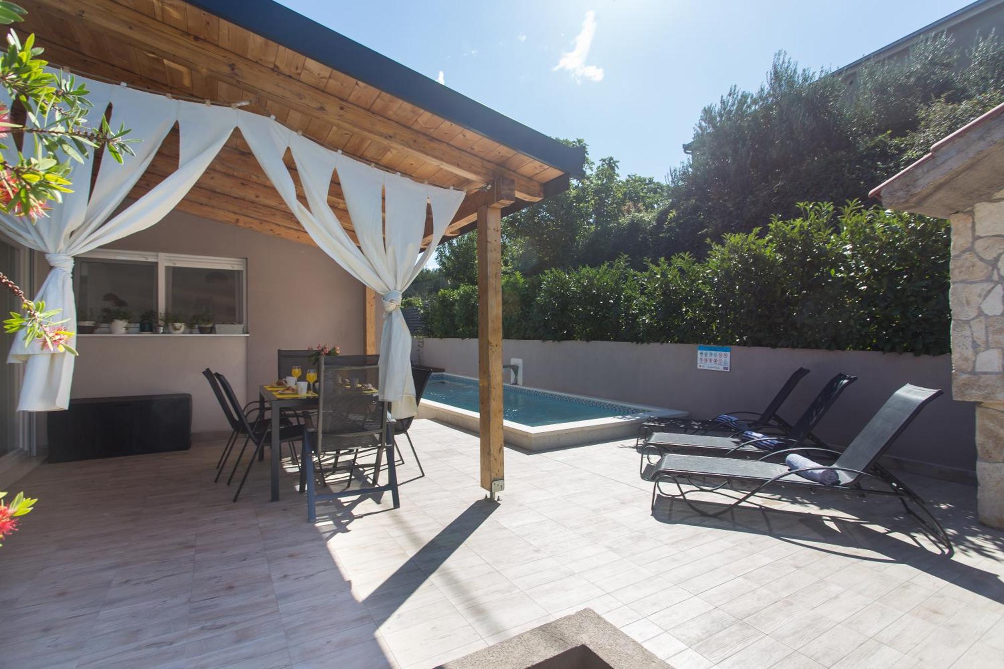 Life - New And Luxury Holiday House Kaštela المظهر الخارجي الصورة