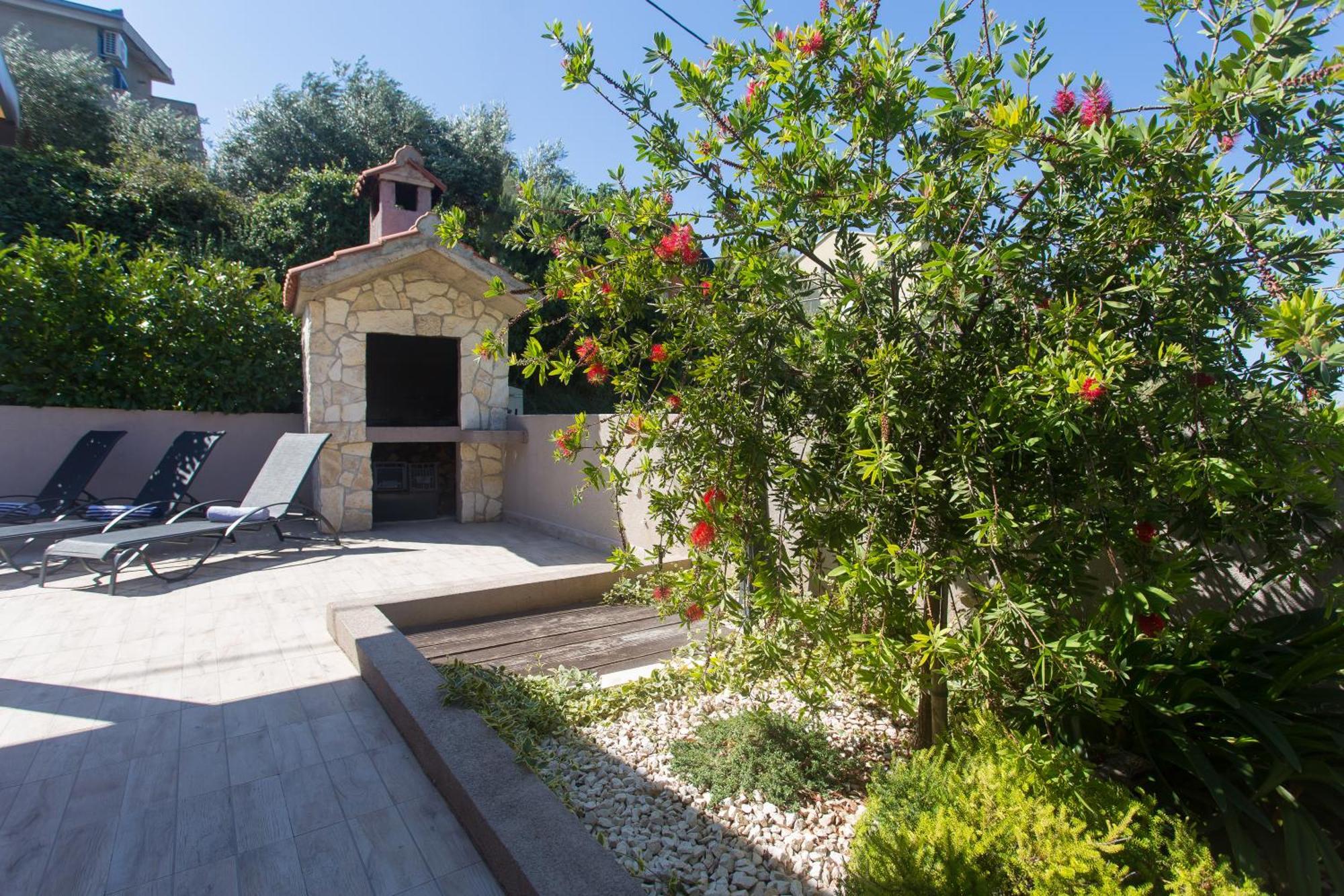Life - New And Luxury Holiday House Kaštela المظهر الخارجي الصورة